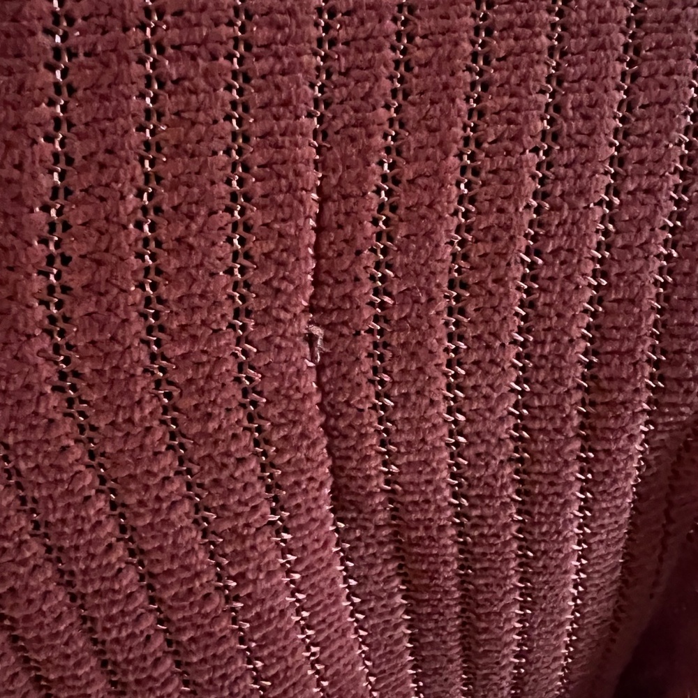 Lulus Sweater - Picture 4 of 4
